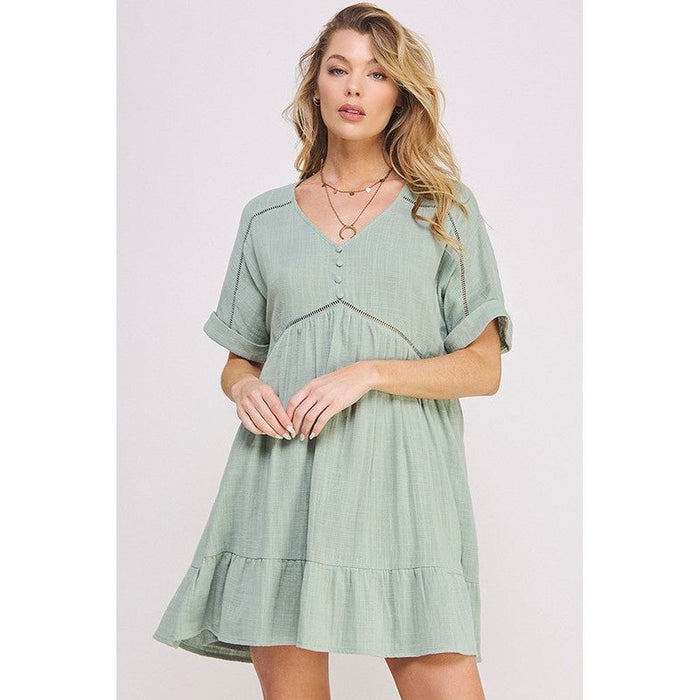 TEXTURED SHORT SLV BUTTON DOWN V-NECK SHORT DRESS