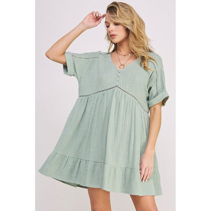 TEXTURED SHORT SLV BUTTON DOWN V-NECK SHORT DRESS