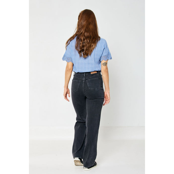 Judy Blue High Waist Rigid Magic 90's Knee Destroy Straight